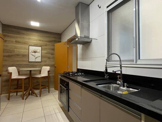 Apartamento para Venda em Santana de Parnaíba - 4